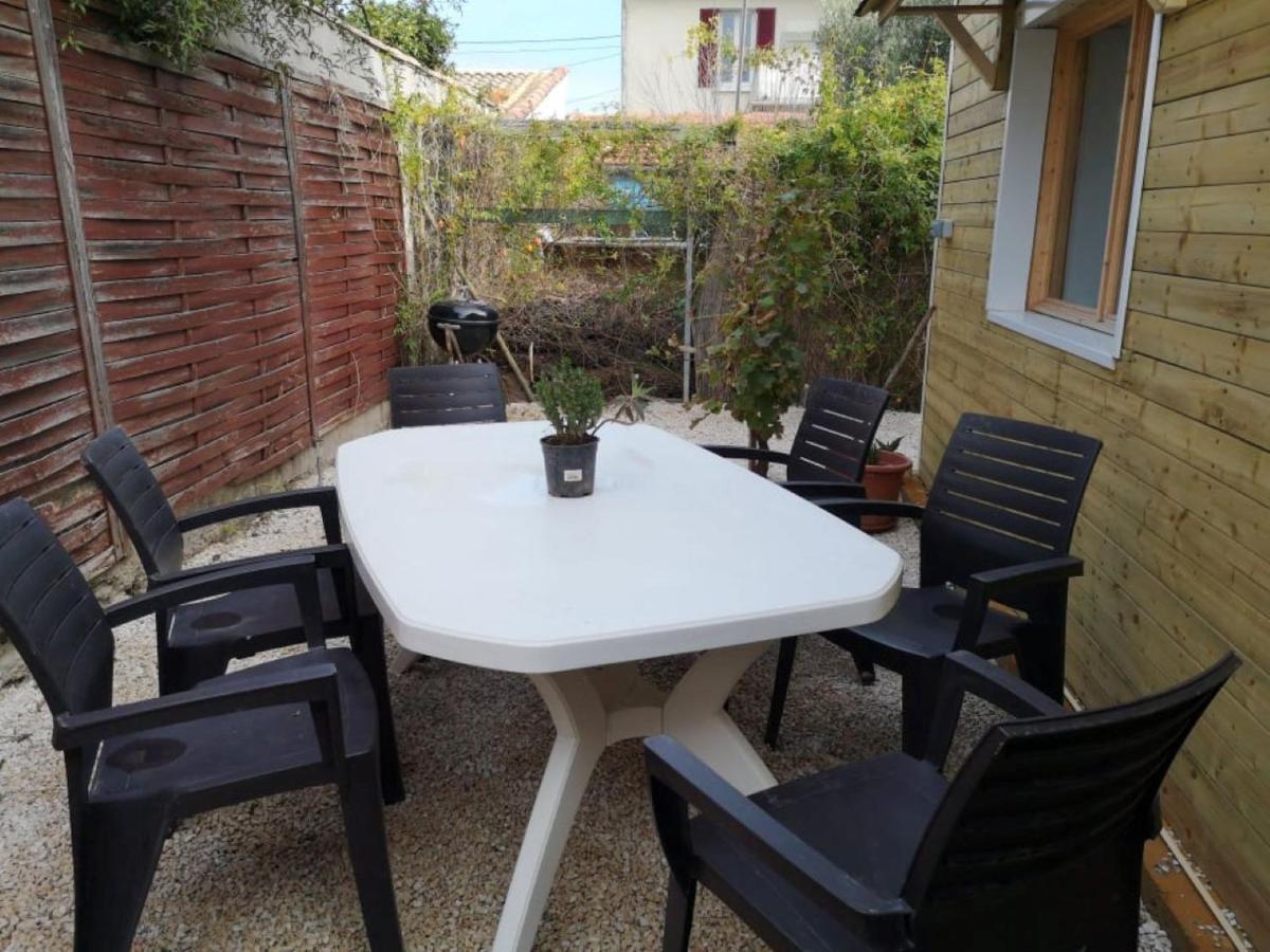 Le Petit Chalet De Nimes Shantay Youstay Dış mekan fotoğraf